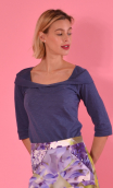 Top Aurore Coton Flammé Bleu jean, jersey loose, encolure drapée devant, manches ¾, sixties.
