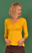 Top Lorelei en Basiques Raffinés Moutarde, yellow jersey, wrap effect, 3/4 sleeves, sixties. Paris