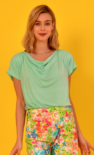 Top Callisto in Basiques Raffinés Menthol, jersey, fluid, cowl neck, sleeveless. Fashion Paris