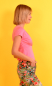Top Zelda Basiques Raffinés Rose,pink jersey, crossed V neckline, chest panel, short sleeves, sixties look.