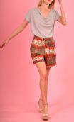 Short Gavroche in print Namibie, cotton, with turn-ups, box pleats under the waistband and slant pockets.