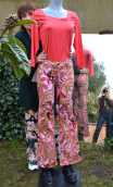 Pantalon Petit Singe. Coton stretch imprimé. Taille 34 et 38. Flare