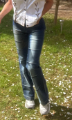Pantalon denim. Sérigraphie or. Stretch. Taille 36. Sérigraphie or