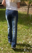 Pantalon denim. Sérigraphie or. Stretch. Taille 36. Sérigraphie or