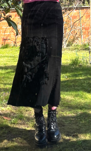 Jupe longue Indian Song. Denim noir. Taille 38. Stretch. Casual chic