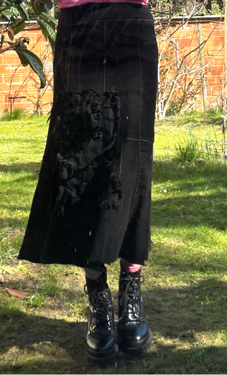 Jupe longue Indian Song. Denim noir. Taille 38. Stretch. Casual chic