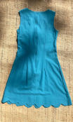 Robe Cricri Cup cakes turquoise. Encolure ronde, sans manche, festons