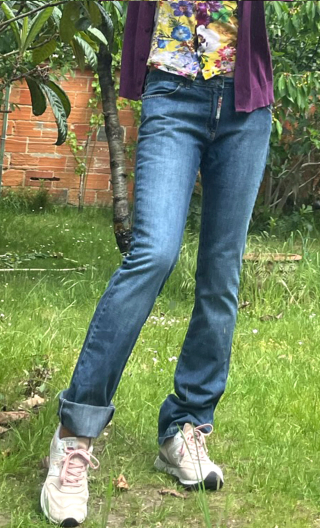 Pantalon Cigarette. Toscane olive. 38. Jean Taille basse, non stretch