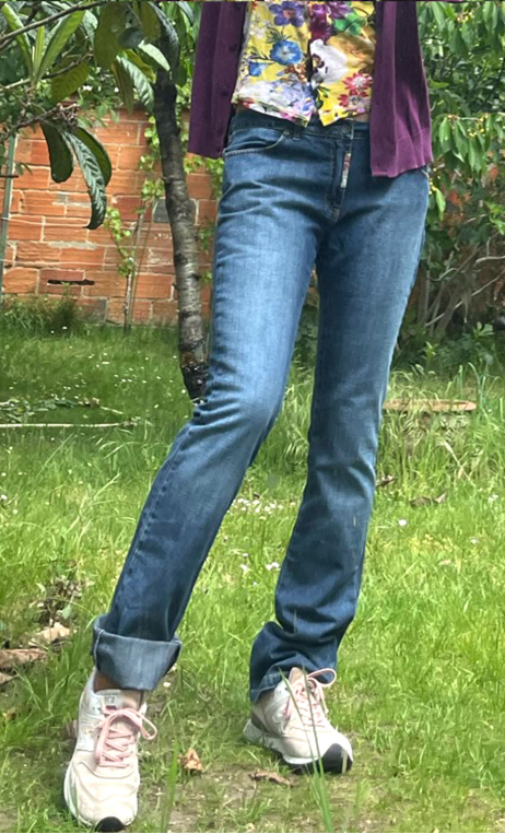 Pantalon Cigarette. Toscane olive. 38. Jean Taille basse, non stretch