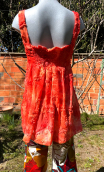 Tunique bretelles Tie and dye Corail. Dos nu smoké, fleurs brodées