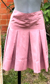 Jupe Cricket. Libération rose. Taille 36. Plis creux, corolle, Taille 36