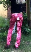 Pantalon Saxo imprimé Tie and dye rouge. Taille 38, coton stretch
