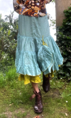 Jupe Monopolis. Rock city. Ciel pistache. Taille 42. Volants 