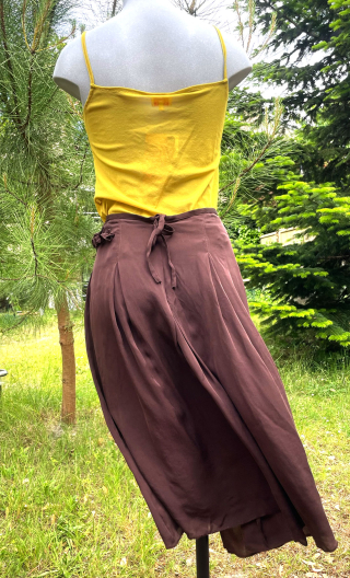 Jupe soie lavée choco. Taille 36. Plissée