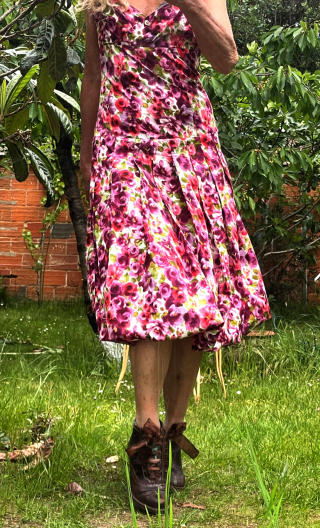 Robe Villa Borghese imprimé Toscane rouge. Taille 38, bretelles, ample