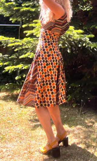 Robe Du côté de Nogent. Guinguette. Taille 34. Coton imprimé pois