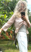 Boléro Bibby. Pois rose. Veste légère sans bouton, ferme avec liens