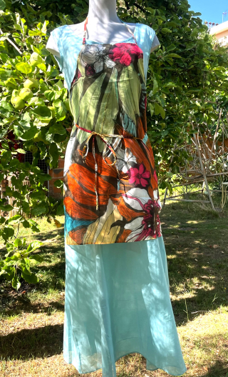 Tablier. Voile Fleurs tropicales