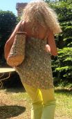 Tunique Ludmilla. Fleurettes vert. Taille 38. Dos nu smoké, bretelles