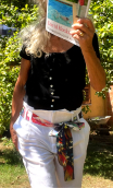 Top Zanzibar. Broderie noire. Taille 38. Coton, romantique
