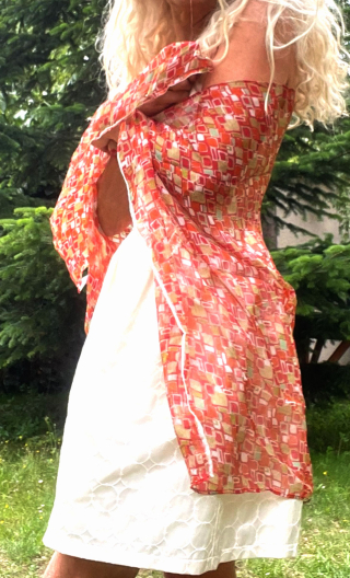  Etole. Ethnic. Rouge. Mousseline de soie imprimée