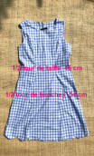Robe Cricri Vichy ciel. Encolure ronde, sans manche, festons
