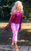Baggy court Trinidad, Tie and dye rose V. Coton. Taille 36