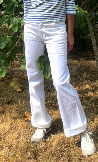 Pantalon Saxo. Blanc. Taille 40. Jean 5-poches, coton stretch, droit