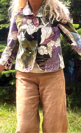 Veste Audrey. Années 30. Taille 38. Courte.Velours imprimé doublé