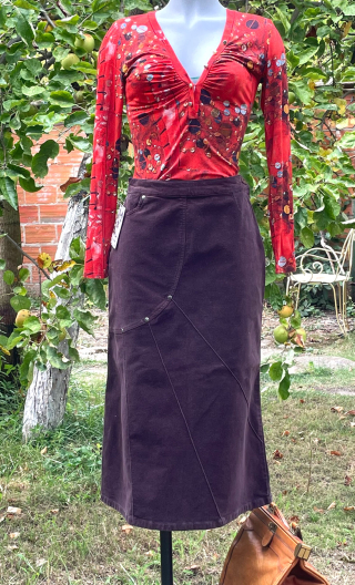 Jupe Diamond. Velours café. Taille 36, stretch, droite, ajustée