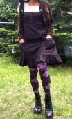  Robe chasuble. Tweed prune. Laine, bretelles, jupon froncé, taille M