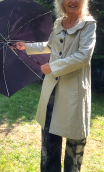 Trench Nouvelle vague. Froggies. Mastic. Manteau imperméable taille 40