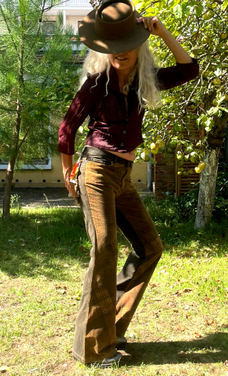 Pantalon denim et velours losanges. Taille 36. Pièce unique, flare