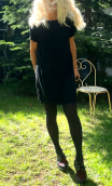 Robe Princesse 3 boutons. Milano noir. Manches courtes, loose