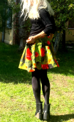 Jupe Hula Hoop Coquelicots. Evasée, courte, imprimé fleurs rouge 