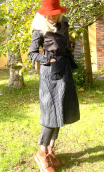Manteau. Taffetas choco rayé. Doublé, élégant