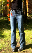 Pantalon Saxo. Denim clous et gros fils. Blue black. Jean stretch décor diams