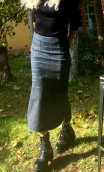 Jupe Ginger. Laser. Denim bleu stretch, sans ceinture, droite, décor