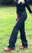 Pantalon Saxo. Denim bleu intense. Taille 36 Stretch. Coupe droite