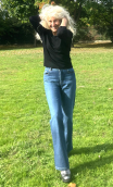 Pantalon Saxo. Denim stone non stretch. Coupe droite, jean basique