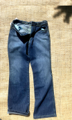 Pantalon Saxo. Denim neutre basique. Jean stretch, droit, taille 36