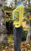 Cardigan Rebecca. Curry. Top maille jersey jaune brodée fleurs