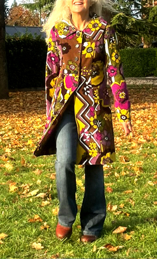 Manteau Natacha. Mittle europa. Velours imprimé coton stretch