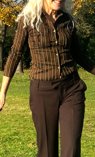 Chemise Rayures et froufrou. Pièce unique, slim, taille 36