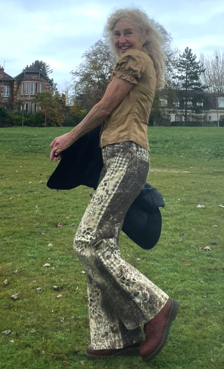 Pantalon Crimson. Irish roses. Imprimé gris fleurs. Large. Pat d'eph