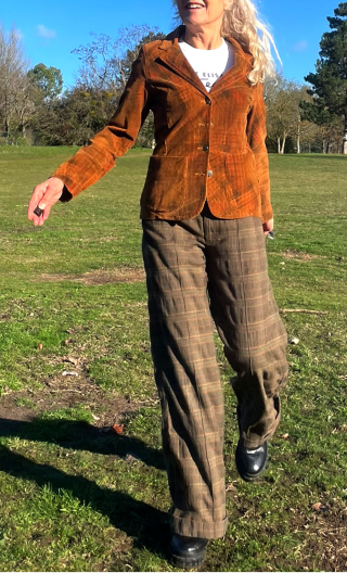 Veste Yellowstone. Velours losanges ocre. Imprimé, ajusté, stretch