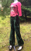 Pantalon Bollywood. Panne de velours de soie vert sapin, large, chic