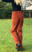  Pantalon Les Platters. Noisette. Velours Coton stretch, Pat d'eph