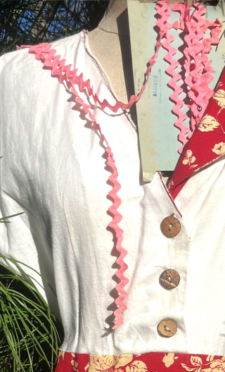 Serpentine rose, coton, mercerie