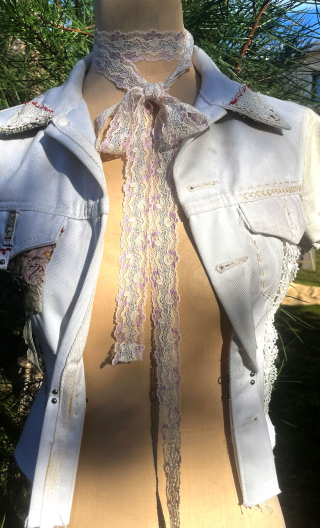 Dentelle meringue pervenche orchidée